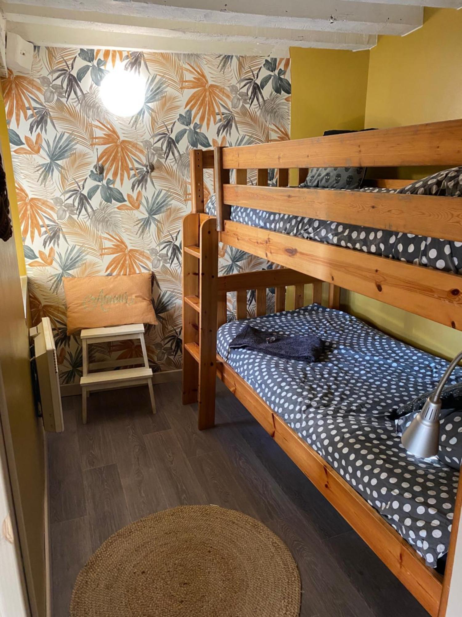 Le Gite Des Tourelles Holiday home Beze